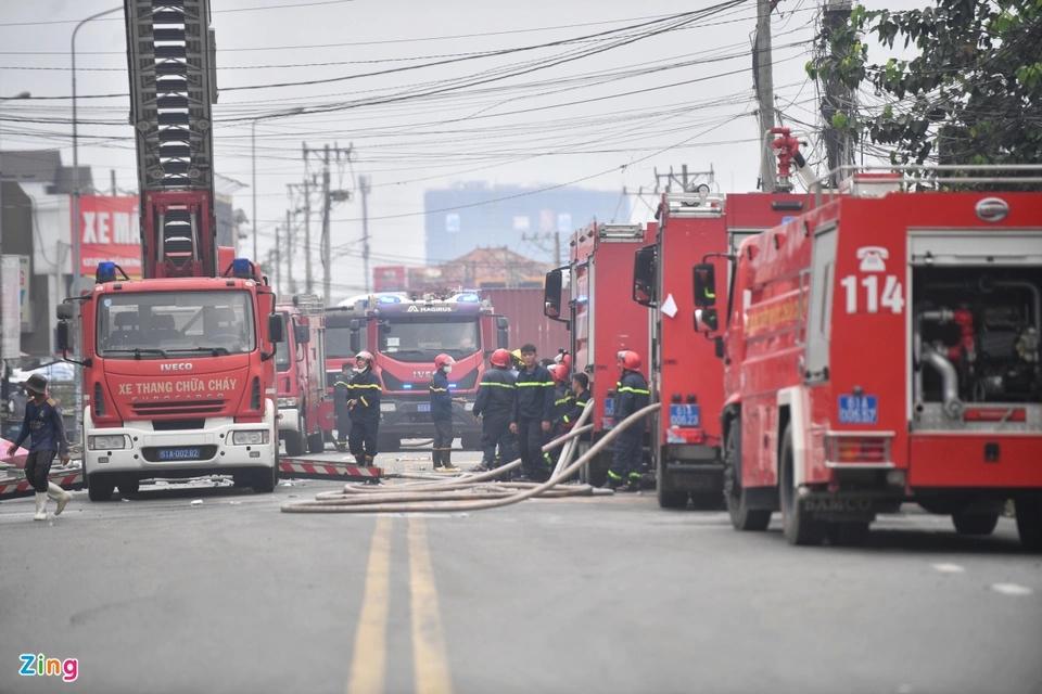 Hiện trường vụ cháy karaoke khiến 12 người chết nhìn từ trên cao-6