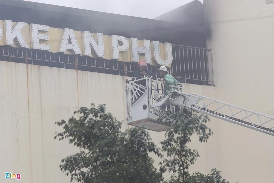 Hiện trường vụ cháy karaoke khiến 12 người chết nhìn từ trên cao-7