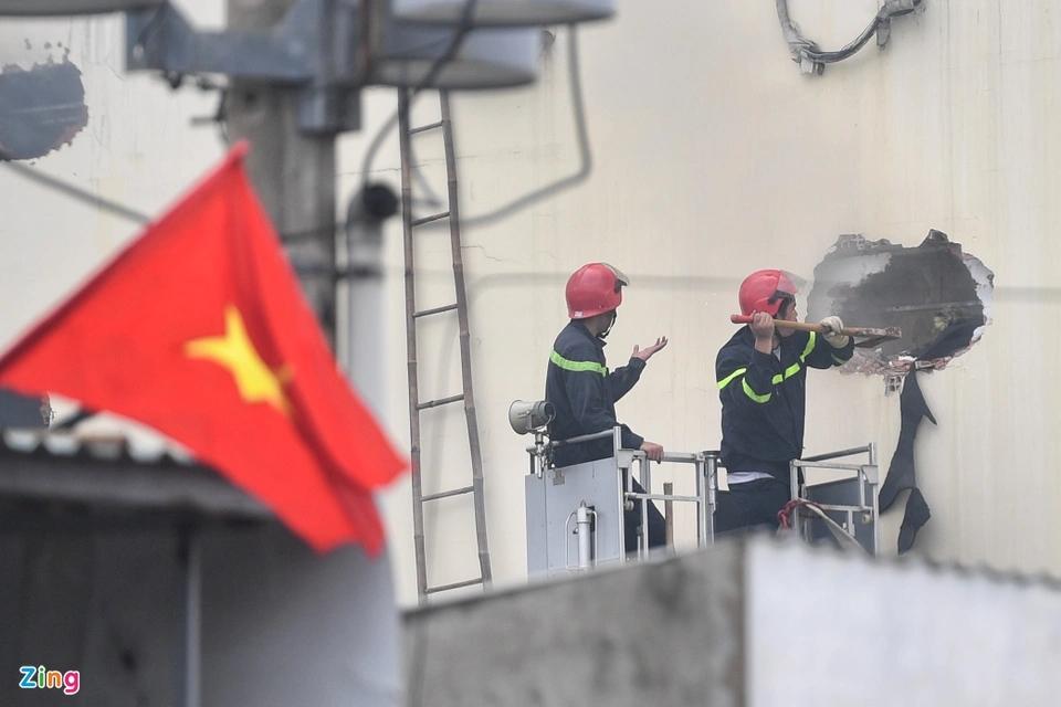 Hiện trường vụ cháy karaoke khiến 12 người chết nhìn từ trên cao-8