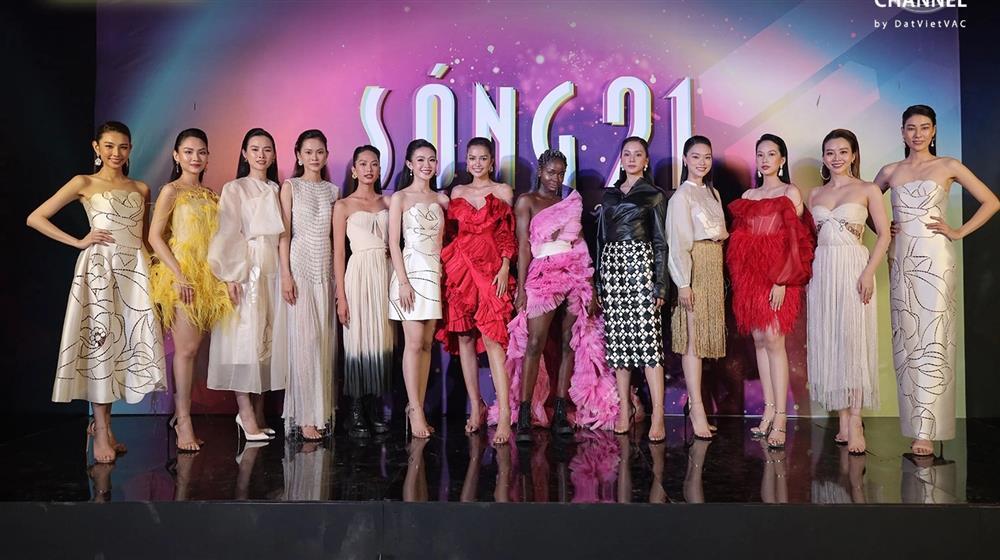 Thùy Tiên, Ngọc Châu, Mai Phương 1 thời flop khi diễn chung sân khấu-1