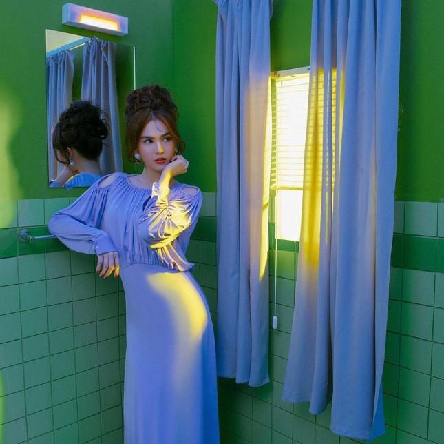 Ngọc Trinh bụng xổ mỡ: Vòng eo 56 đã không còn?-7