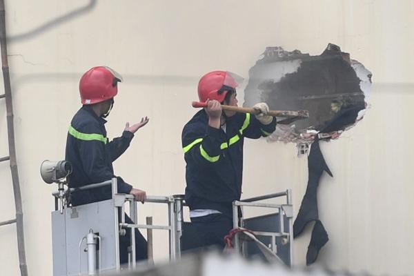 Cháy quán karaoke Bình Dương: Thấy 23 thi thể, nhiều người biến dạng-2