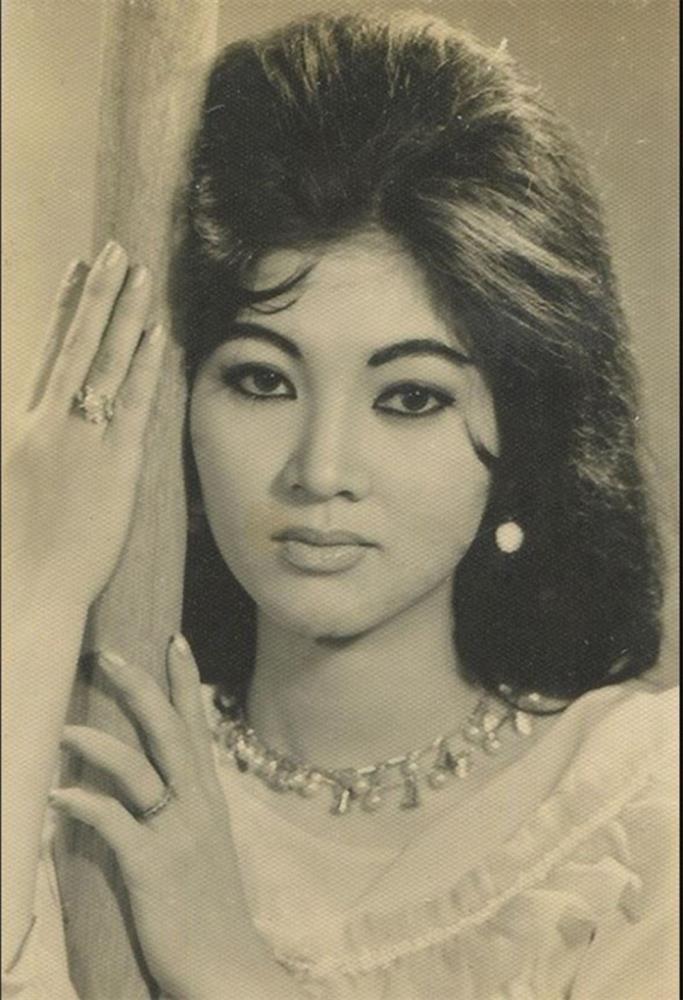 Ảnh: Nhan sắc tuyệt thế giai nhân của minh tinh Thẩm Thúy Hằng-11