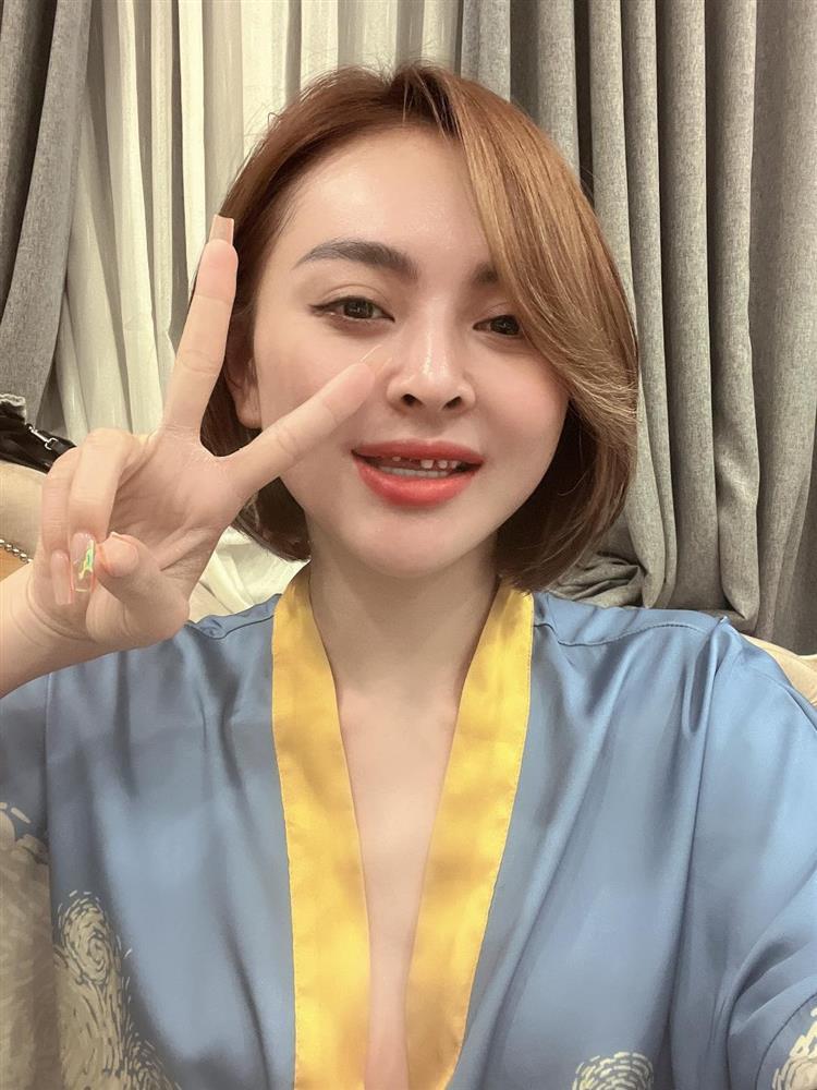 Trang Nemo xuất hiện với hàm răng kỳ lạ, cái còn cái mất-1