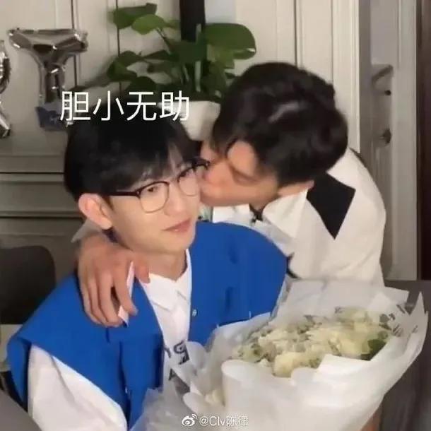 Thí sinh nam Sáng Tạo Doanh 2021 come out bạn trai influencer-2