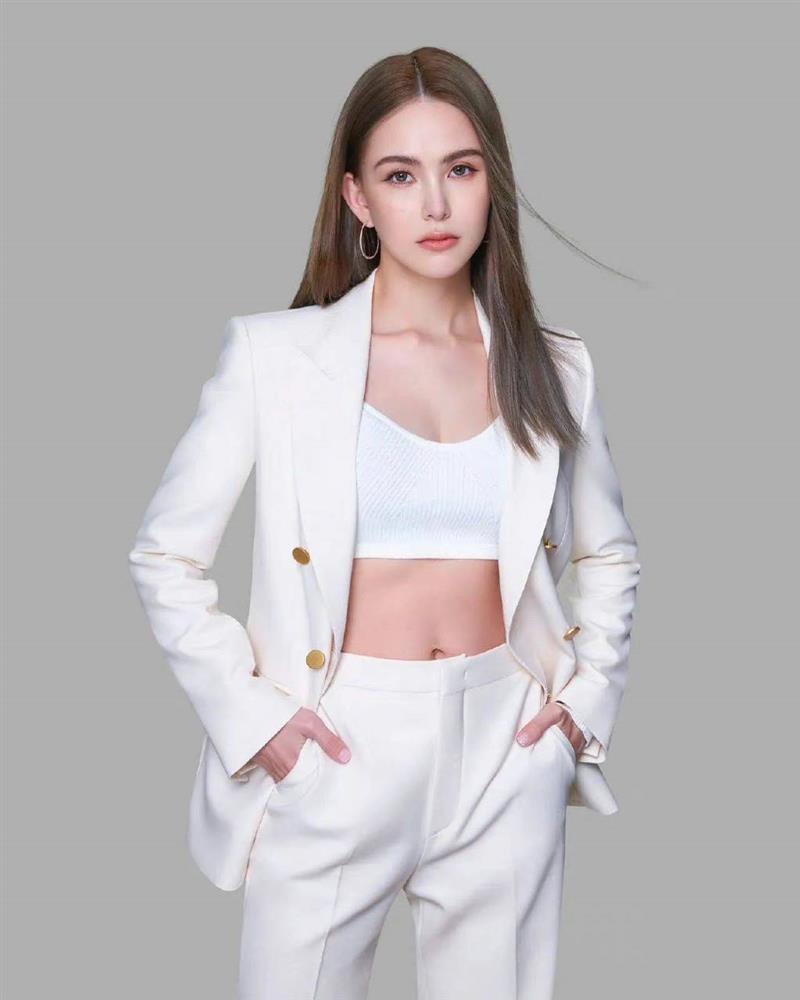 Bà xã Châu Kiệt Luân khoe body đẳng cấp sau sinh 3 tháng-3