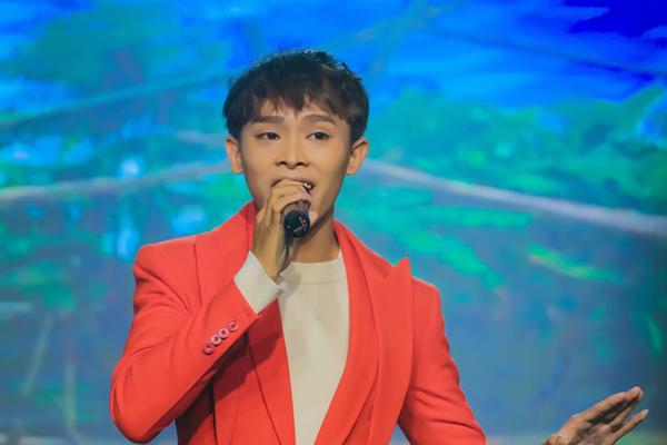 Hồ Văn Cường hát live bất ổn, phong độ ra đi?-6