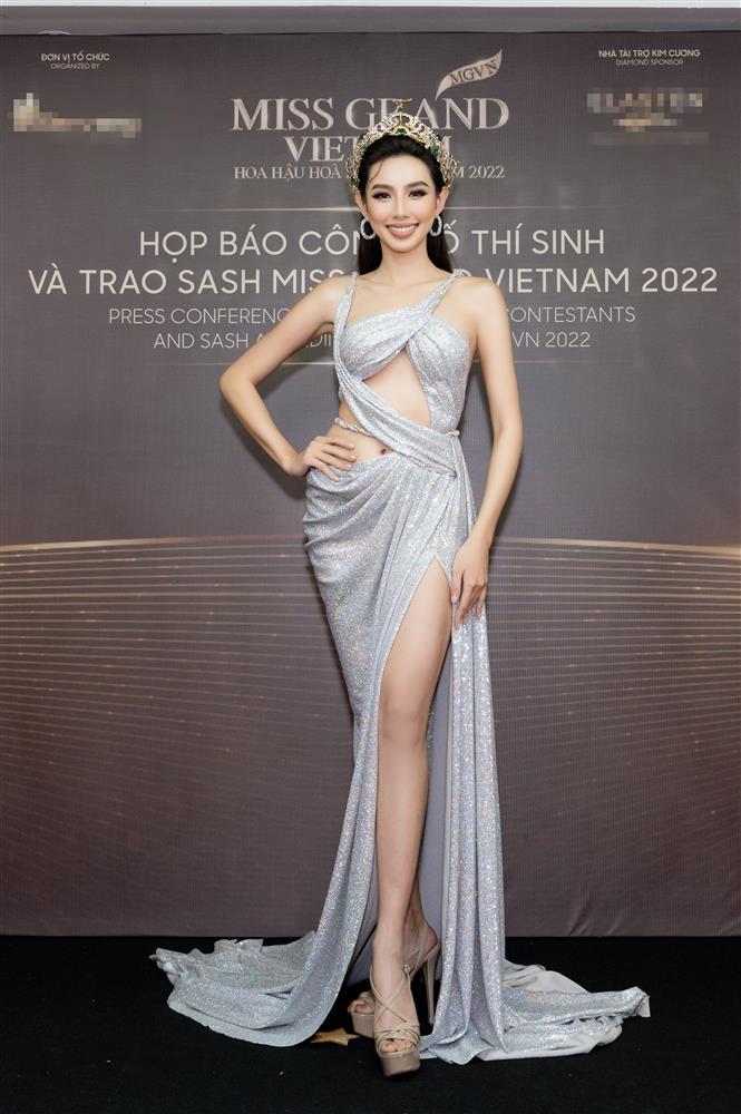 hoa-hau-thuy-tien-10.jpg