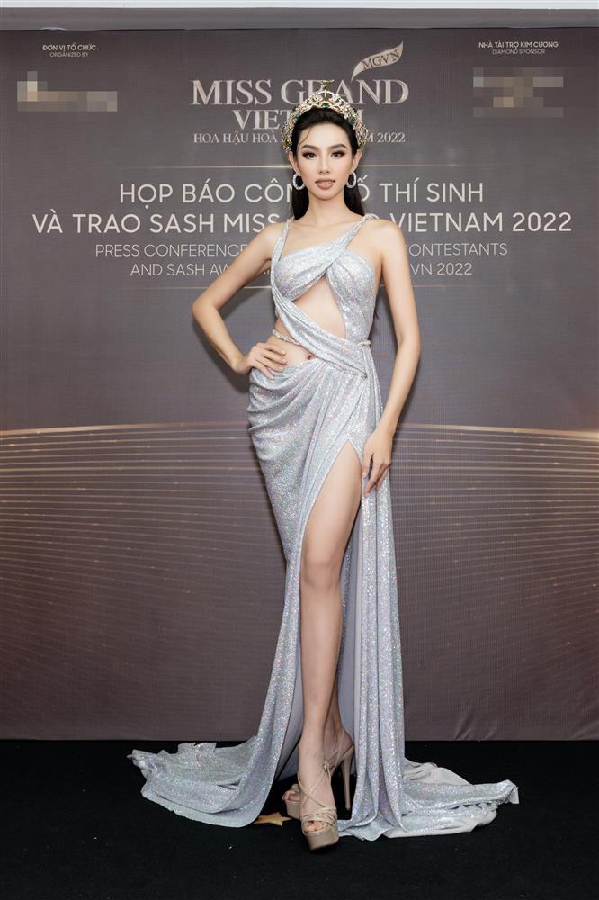 hoa-hau-thuy-tien-11.jpg