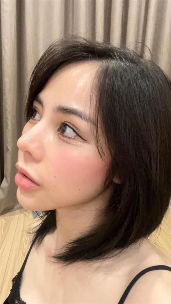 Bạch Lan Phương đăng ảnh chụp camera thường, nhan sắc thế nào?-3