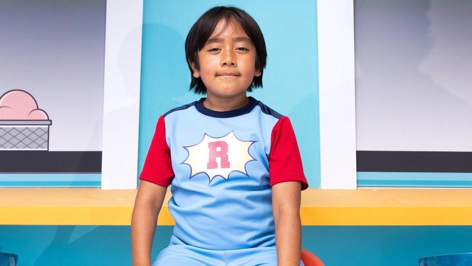 Trẻ em ảo tưởng làm KOL vì nghiện mạng xã hội-1