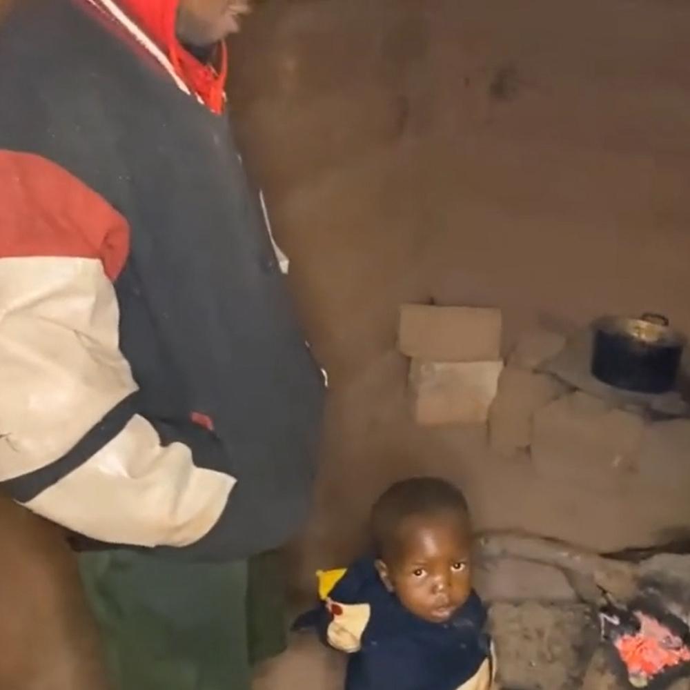 Cuộc sống gia đình Lôi Con ở bản trước khi gặp Quang Linh-4