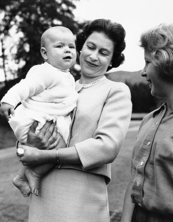 96 năm cuộc đời Nữ hoàng Anh Elizabeth Đệ nhị-11