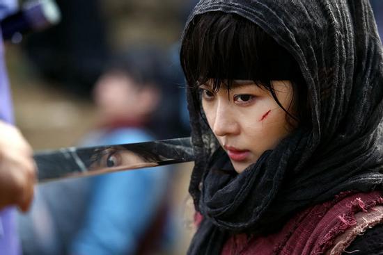 'Hoàng hậu Ki' Ha Ji Won: Sự nghiệp thành công, gia đình gặp tang thương