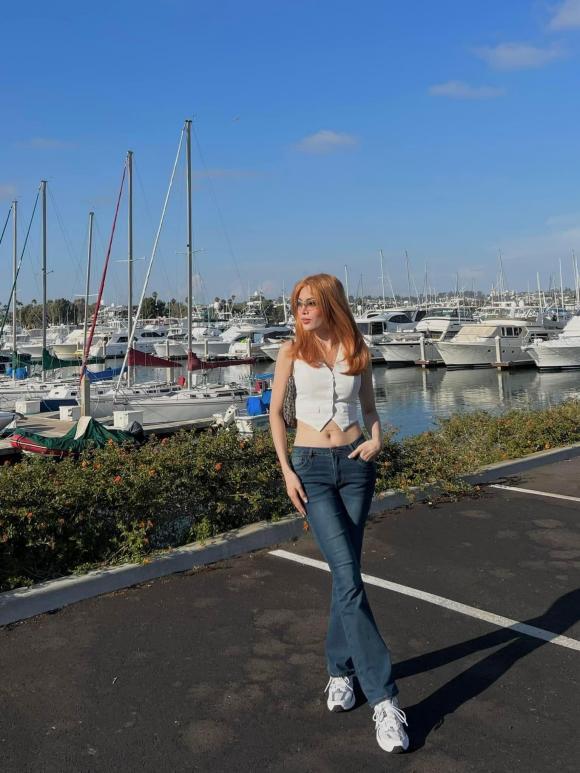 Thiều Bảo Trang style giấu quần - Thúy Nga như gái 20-8