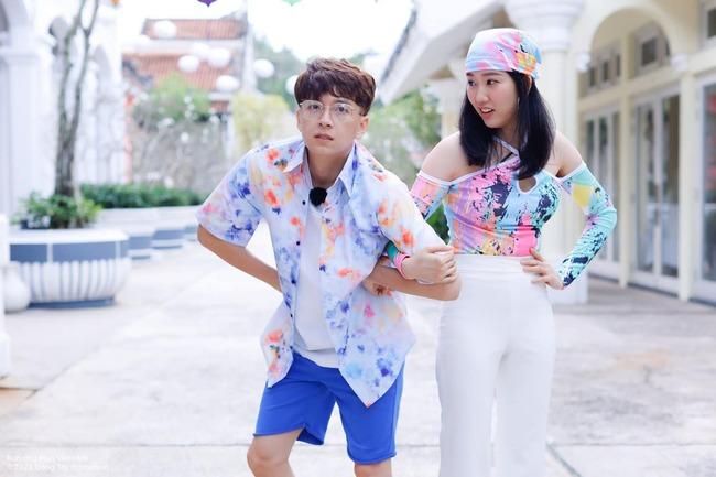 Thúy Ngân lép vế Tiểu Vy vì đồ dìm hàng cộng thêm vài cân-8