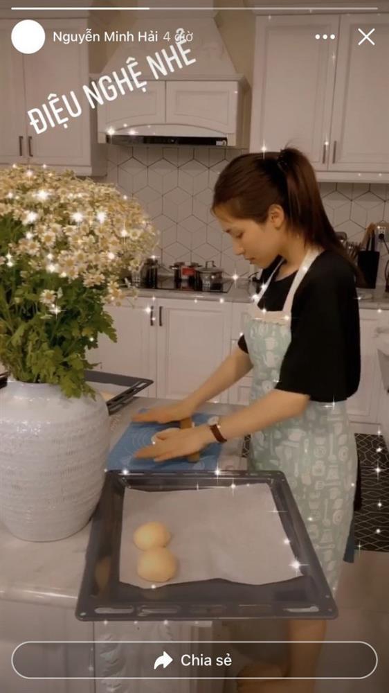 Hòa Minzy cải trang đi chơi Trung Thu khiến dân tình xỉu ngang-11