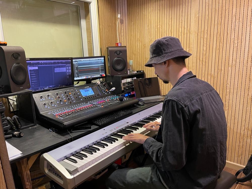 Đen Vâu trở về rap love, comeback lần thứ 4 trong năm-6