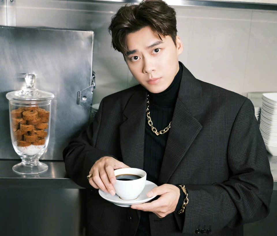 Lý Dịch Phong bị tạm giam, đối mặt phong sát?-1