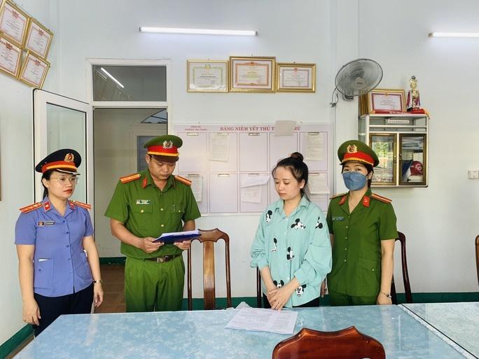 Cô gái 31 tuổi ở Quảng Nam chiếm đoạt hơn 50 tỉ của nhiều người-1