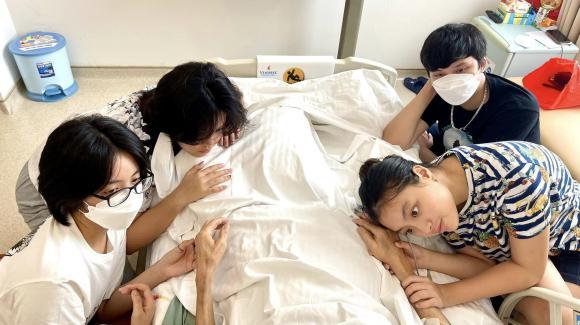 Bố người mẫu Thúy Hằng - Thúy Hạnh qua đời, sao Việt chia buồn-9