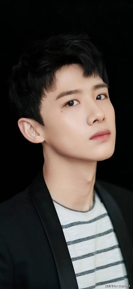 Sao nam Hoa ngữ với nốt ruồi ma mị khiến nhiều mỹ nữ ao ước!-12