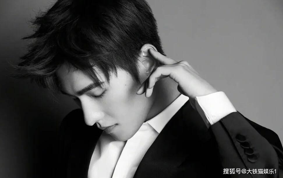 Sao nam Hoa ngữ với nốt ruồi ma mị khiến nhiều mỹ nữ ao ước!-18