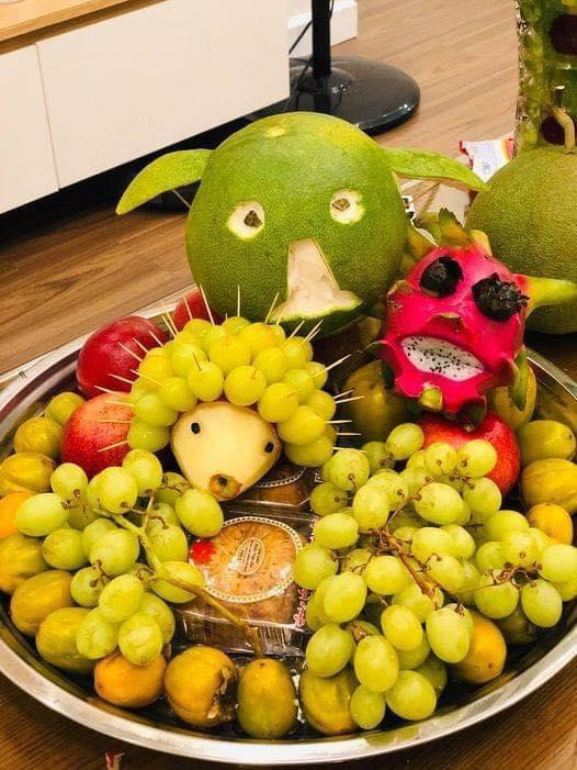 Hậu Trung thu, hình ảnh những mâm cỗ nhìn vào chỉ biết cười ngất-3