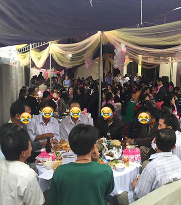 Cô gái mừng cưới 500 nghìn dù không biết mặt cô dâu chú rể-6