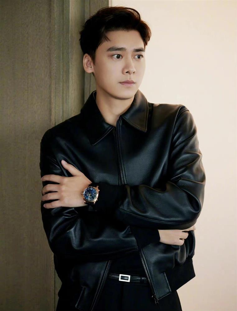 Lý Dịch Phong du lịch 5 ngày 4 đêm với hotgirl Blase Loan Loan?-3