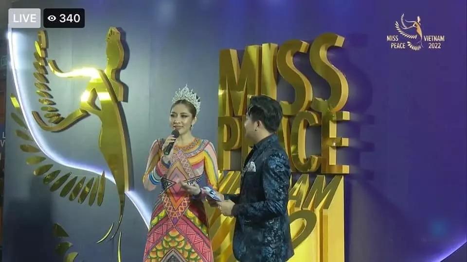 Thực hư Đặng Thu Thảo bỏ danh hiệu vẫn ham hố đội vương miện-2