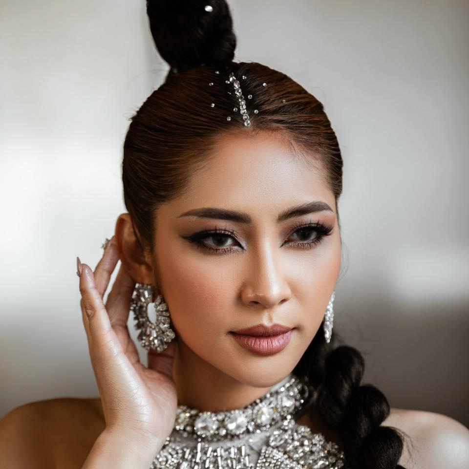 Thực hư Đặng Thu Thảo bỏ danh hiệu vẫn ham hố đội vương miện-7