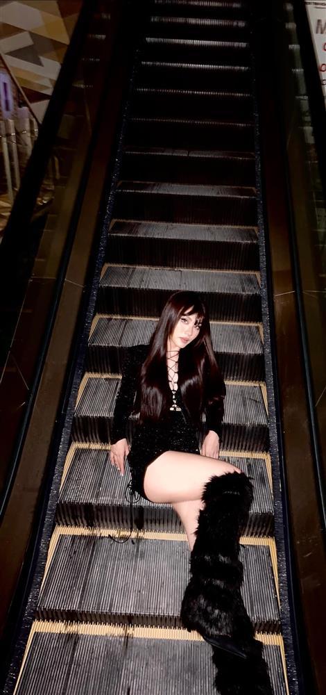 Hoa hậu Mai Phương đổi phong cách chất chơi sau 1 tháng đăng quang-6