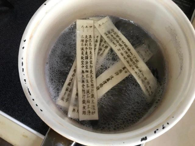 Món mì thần thánh in kinh Phật giúp khách hàng bớt khẩu nghiệp-3