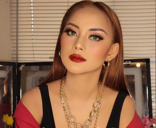 Cô bé ăn xin nổi đình đám 6 năm trước, giờ cuộc sống vạn người mơ-5