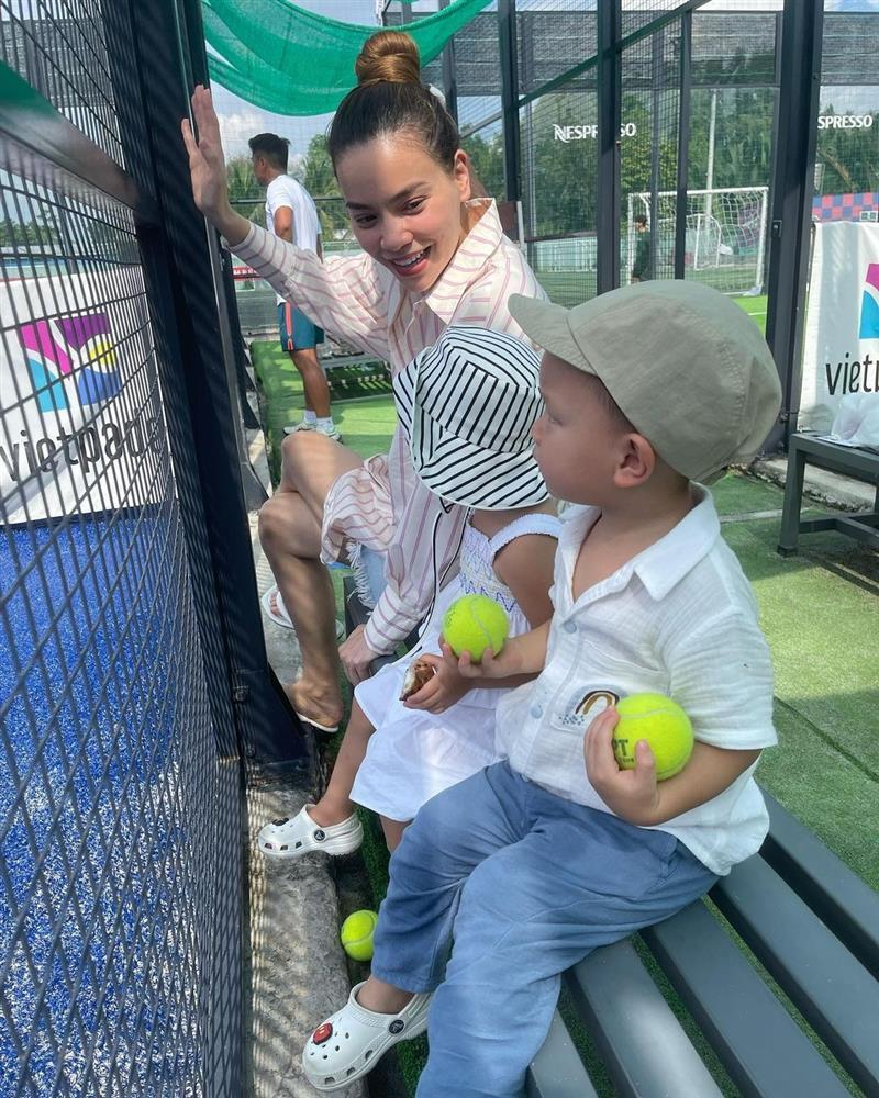 Mặt mộc Hồ Ngọc Hà có còn mướt khi U40 và là mẹ 3 con?-3