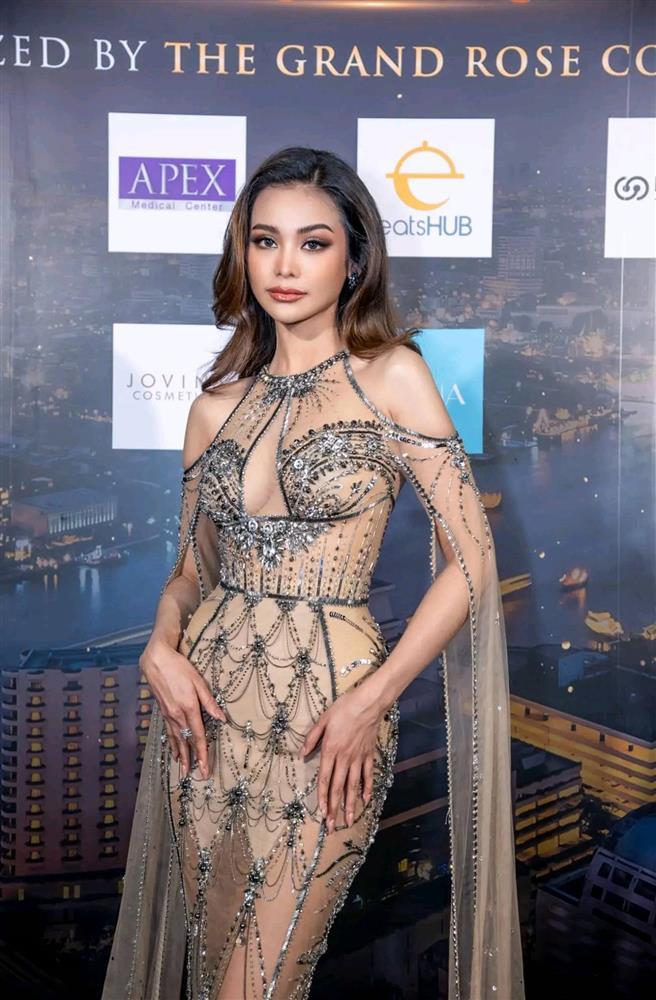 Cái kết khi Thảo Nhi Lê đụng đầm đương kim Miss Grand Thailand-1