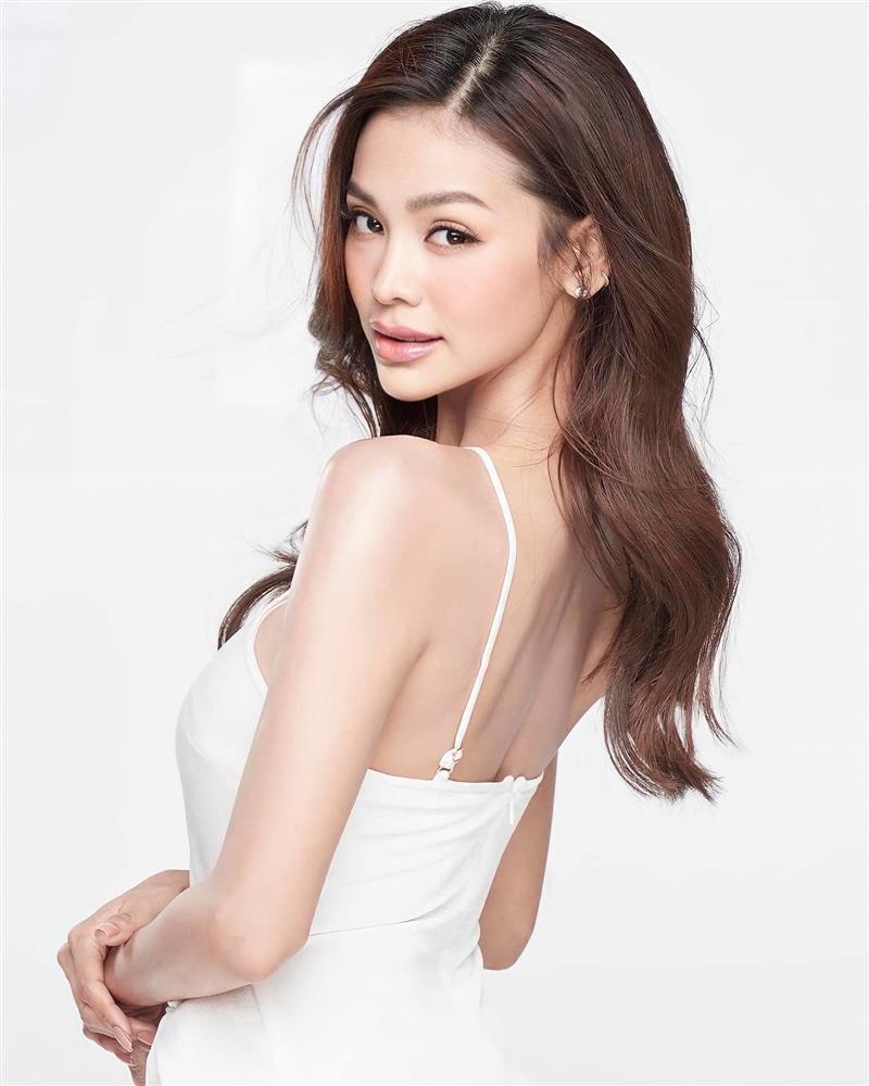 Cái kết khi Thảo Nhi Lê đụng đầm đương kim Miss Grand Thailand-11
