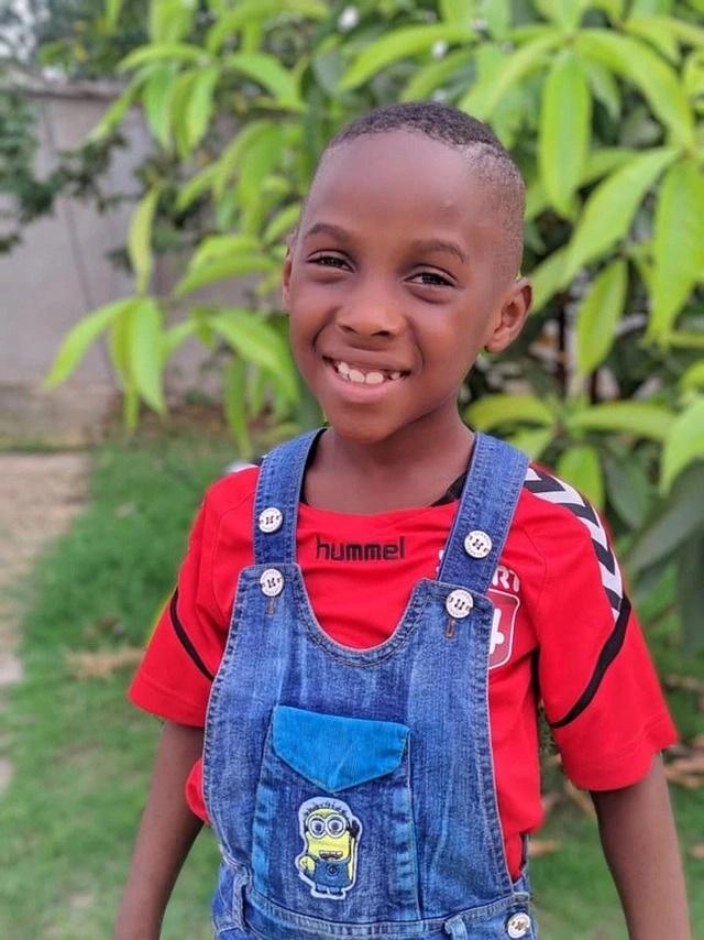 Cuộc sống hiện tại cậu bé phù thủy từng làm rúng động thế giới-3