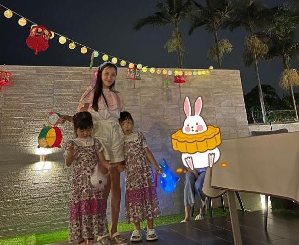 Con gái 12 tuổi cao 1,6 m của Quách Khả Doanh-1