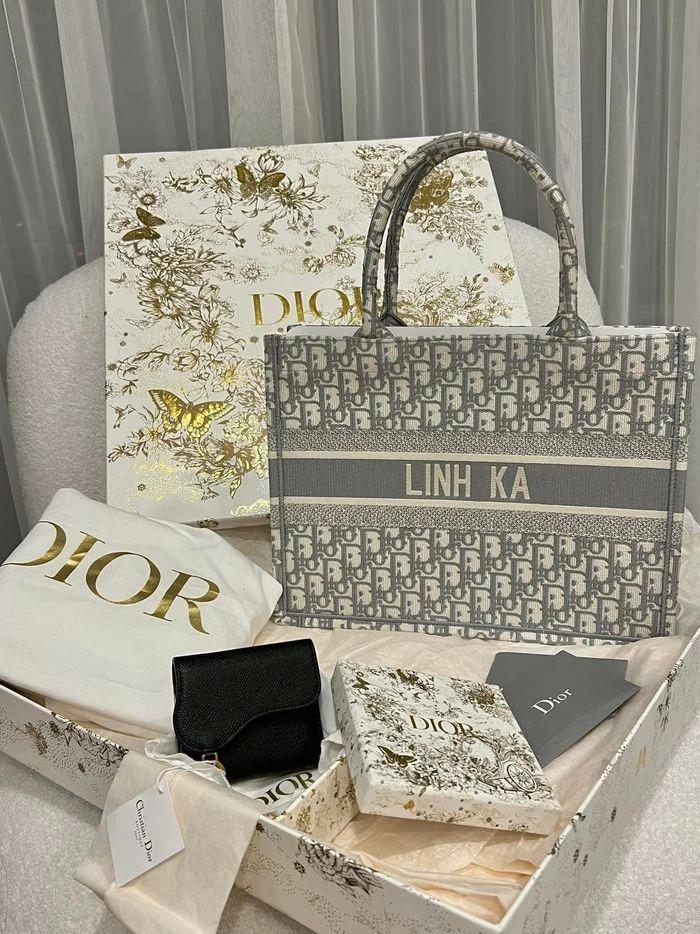 Linh Ka và những màn vung tiền khủng mua túi hiệu ở tuổi 20-4