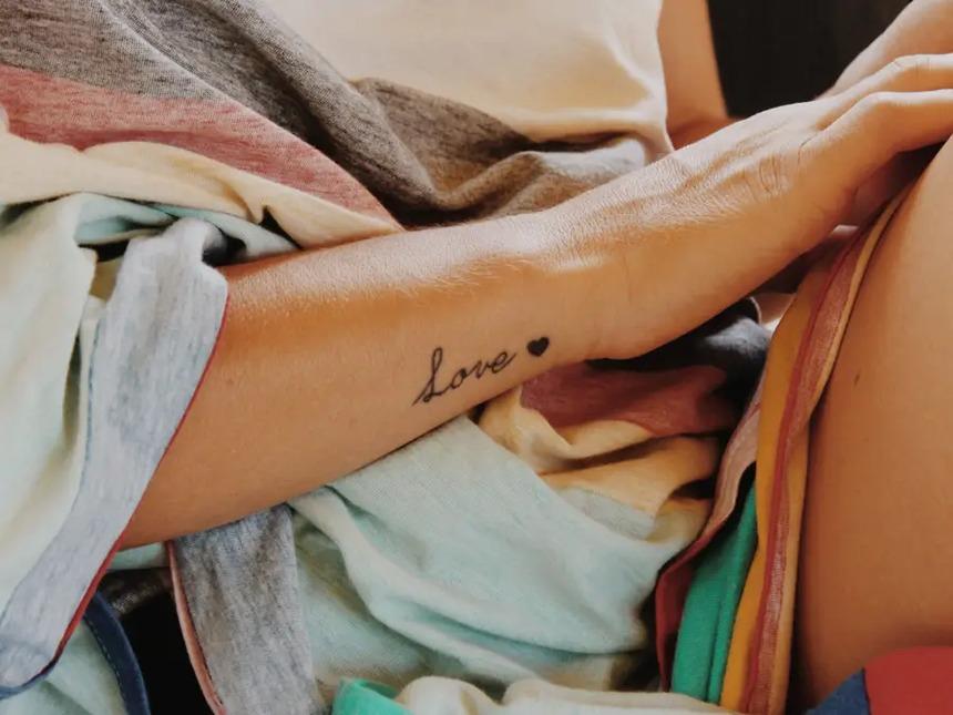 Sai lầm khi xăm hình chữ hoặc số-2