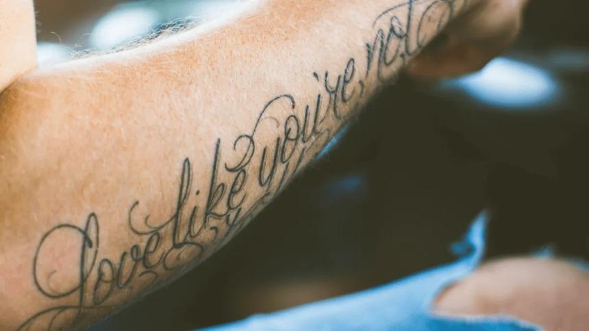 Sai lầm khi xăm hình chữ hoặc số-3