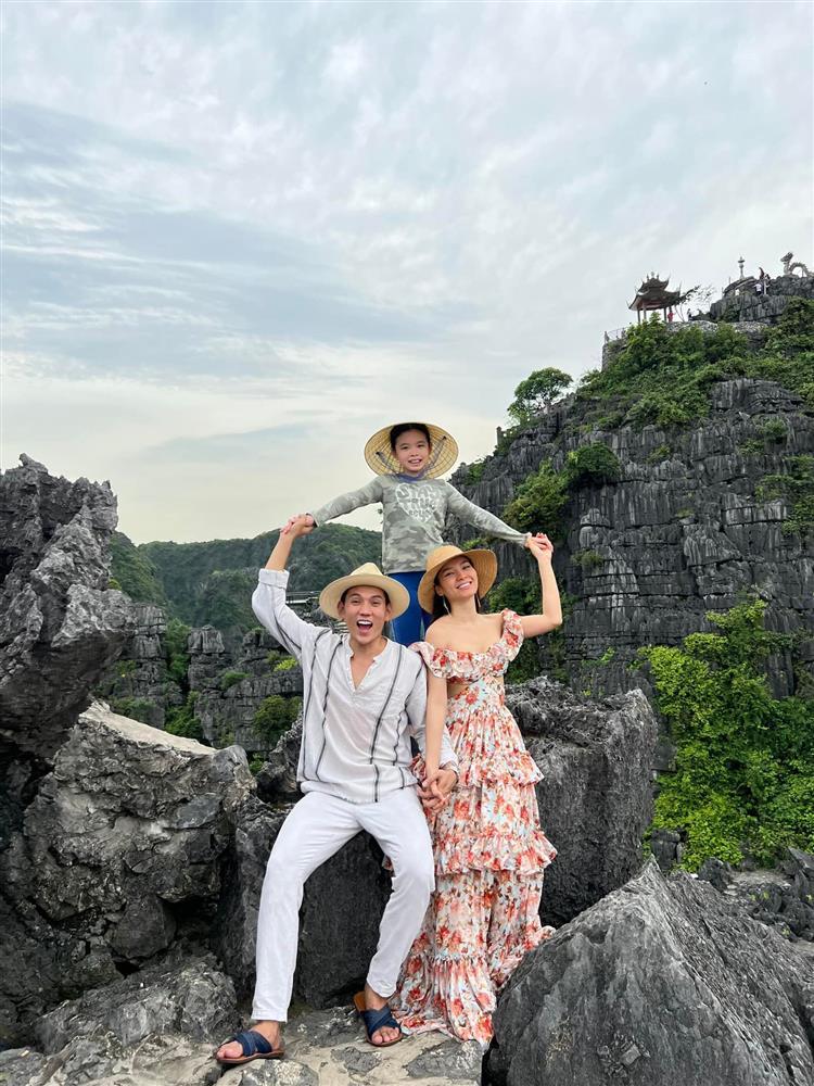 Con mặc bèo nhèo, Lý Bình chi liền 5 triệu mua đầm cho thay-7