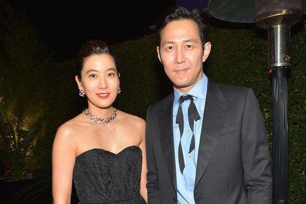 Quách Tuấn Thần ngồi xe lăn nhập viện-5