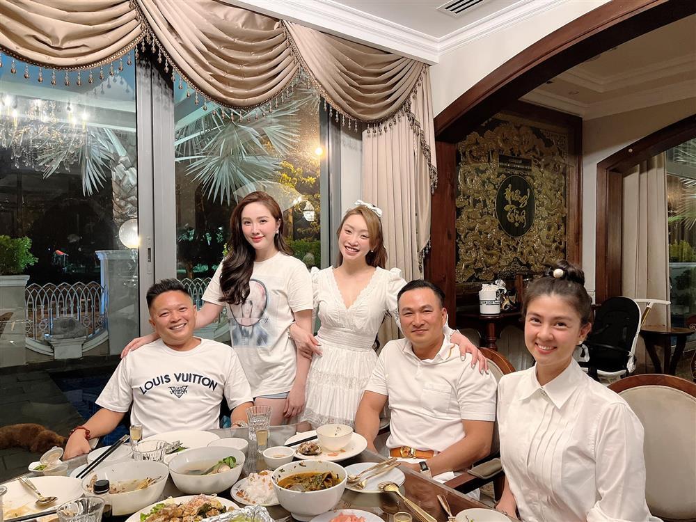 Con trai Bảo Thy gặp con trai Chi Bảo, gấp đôi sự dễ thương-3