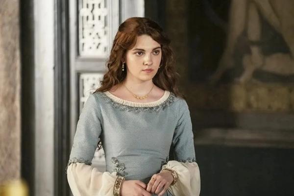 Tân Họa Bì bị chỉ trích vì lạm dụng cảnh nóng phản cảm-5