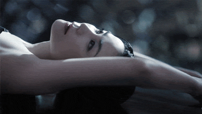 Vương Phi quá đẹp tuổi 53, bảo sao Tạ Đình Phong yêu say đắm-6