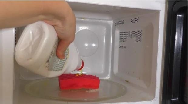 Lau lò vi sóng theo cách này vừa hết dầu mỡ vừa sạch khuẩn-4