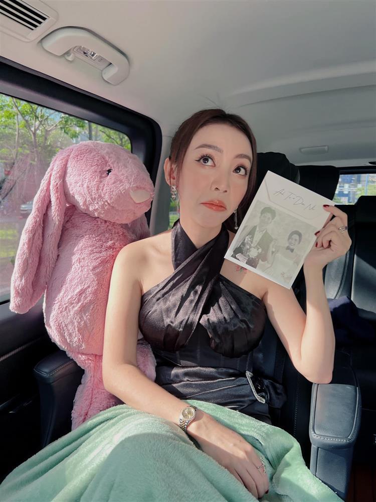 Sao Việt nhận thiệp cưới Diệu Nhi: Người khó ở, người thở than-14